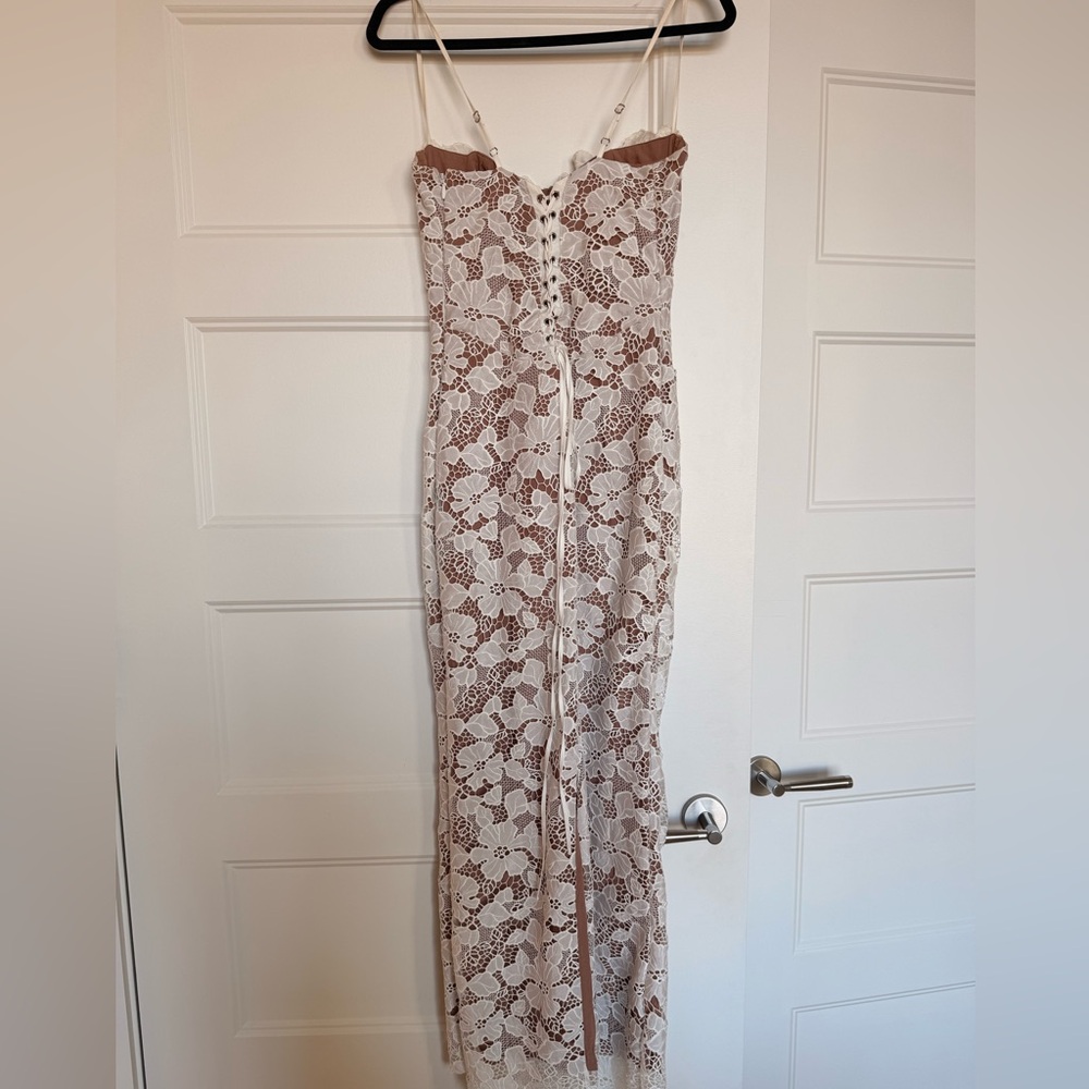 House of CB Pearl White Floral Embroidered Dress - Picture 3 of 6